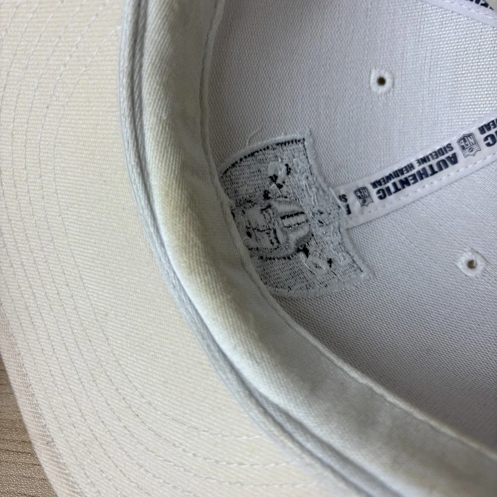 Oakland Raiders Hat Cap Fitted Mens 7 1/8 Cream NFL Football Reebok Wool